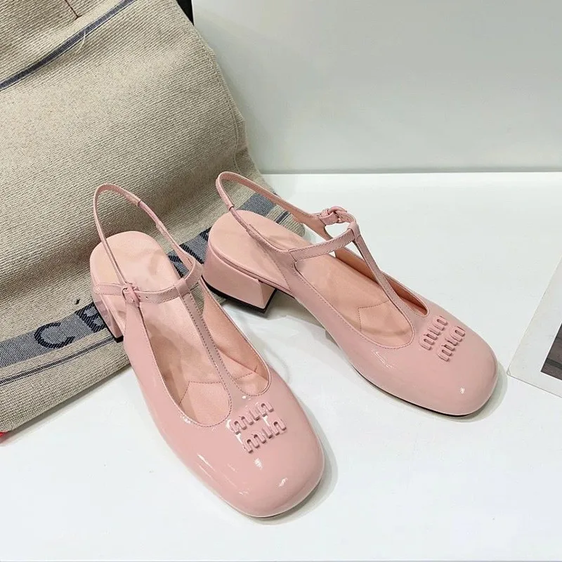 Sandals Female 2023 Summer New Fashion Temperament Patent Leather Mary Jane Women's Shoes Shallow Mouth High-heeled Single Shoes