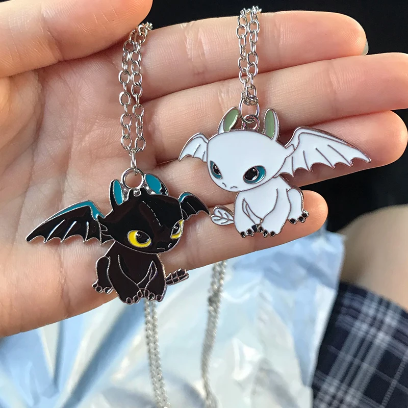 

Cartoon Black and White Double Evil Necklace for Women Men O-shape Chains Fashion Hip Hop Couple Jewelry Valentine's Day Gifts