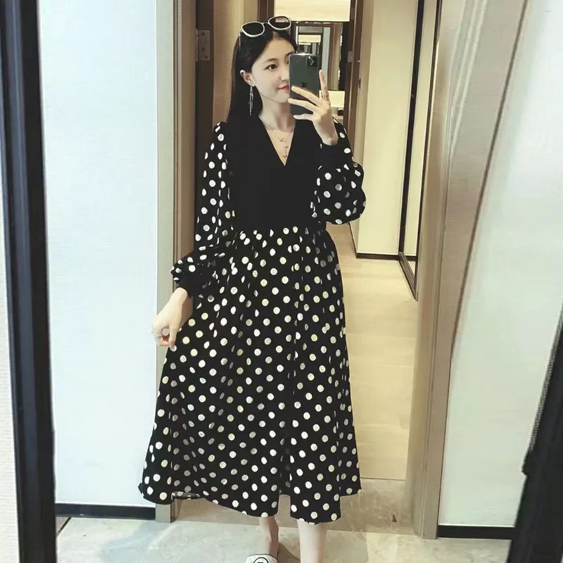 

Maternity 2022 Net Red Spring Dress Temperament Goddess Style Stitching Knitted Slim Maternity Dress