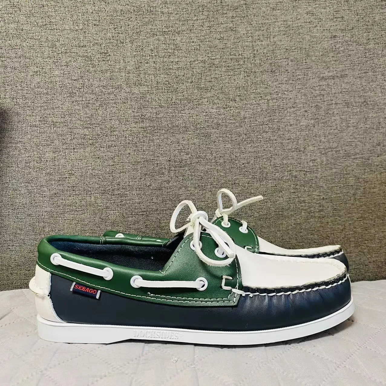 Туфли из натуральной кожи для мужчин и женщин