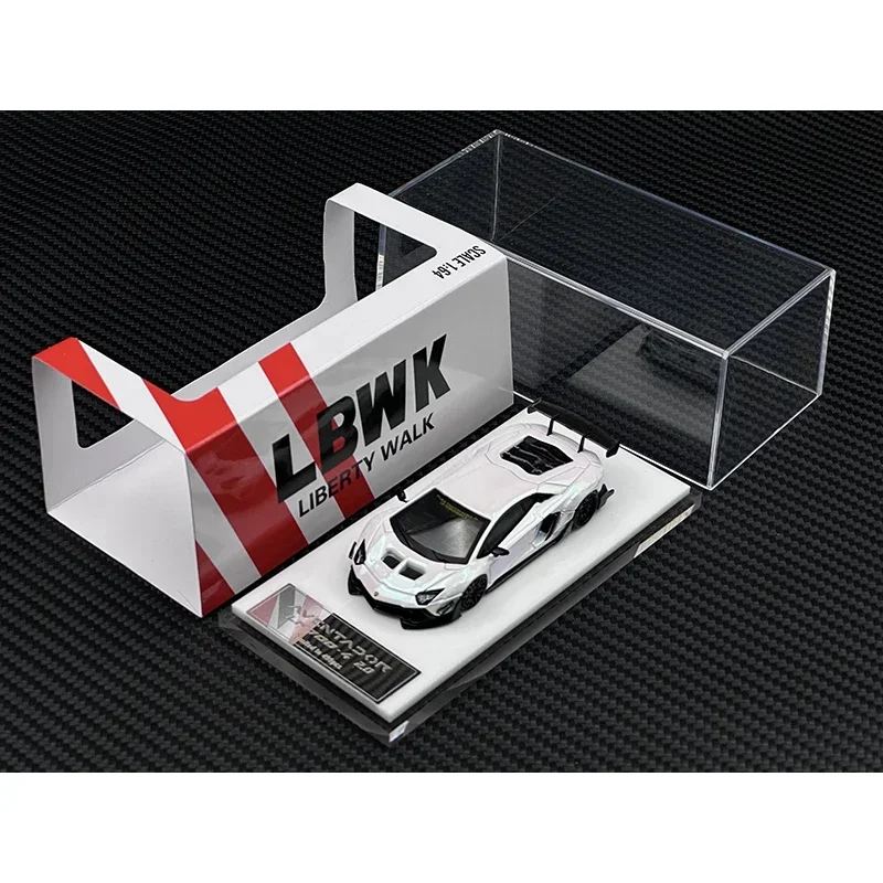 Aventstar LBWK LP700 Автомобильные модели коллекционные миниатюрные игрушки