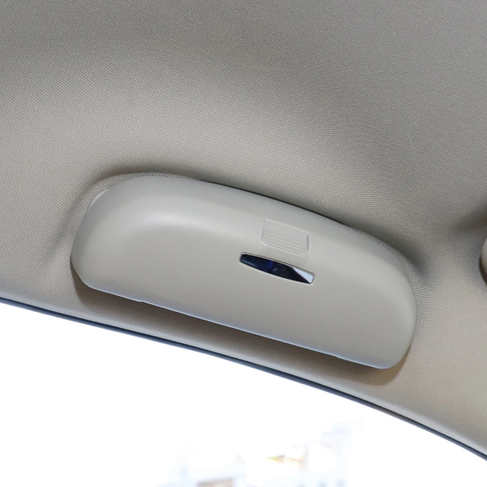 

New Hot High Quality Car Sunglasses Holder Glasses Case for Toyota Corolla Prius RAV4 Camry Reiz Venza Highlander Prado Sequoia