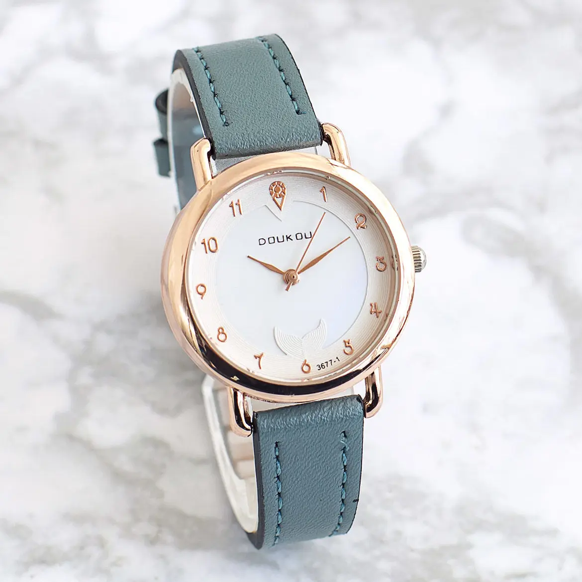 Рисунок 5 - Часы с радужным корпусом для девочек