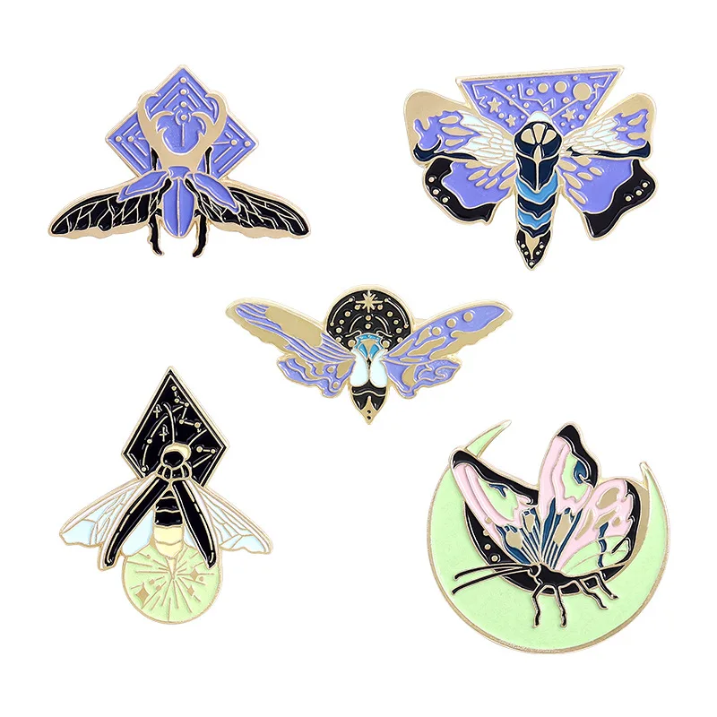 

Cartoon Enamel Luminous Pins Fluorescent Insect Pins Moth Animal Firefly Butterfly Backpack Clothing Enamel Lapel Pins Brooch