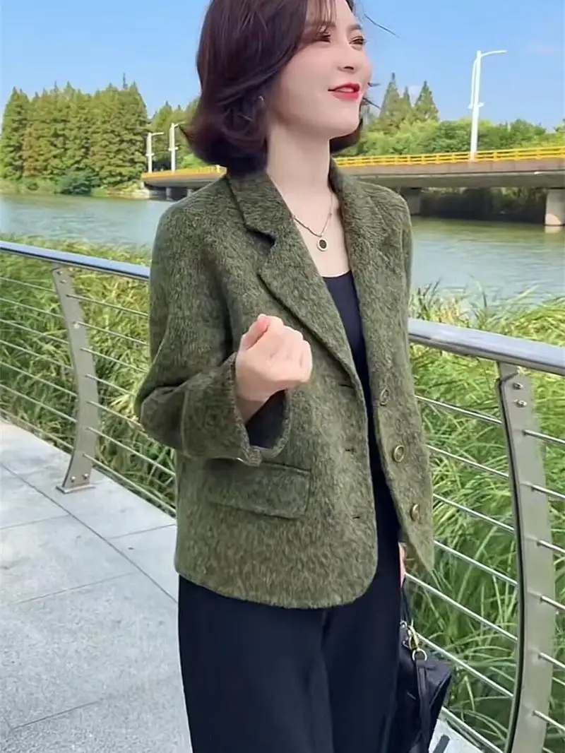 Tiktok Net Red Temperament Модный белый 2024 Осень и зима Новый западный Sle Женский зеленый