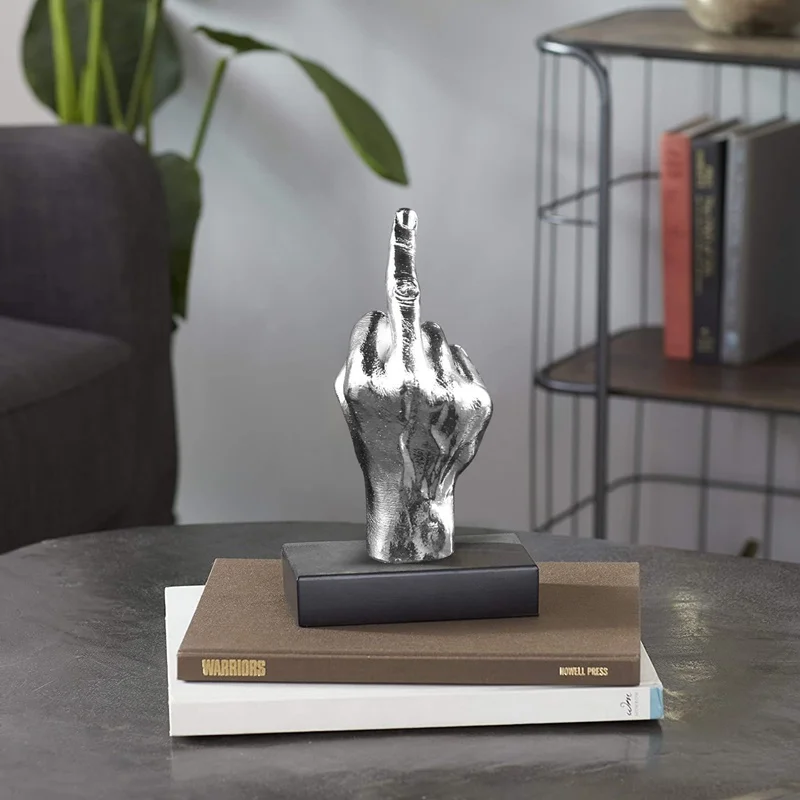 

Personalized Middle Finger Statue Middle Finger Up Provocative Resin Figurine Nordic Art Crafts Decor Desktop Gesture Sculpture
