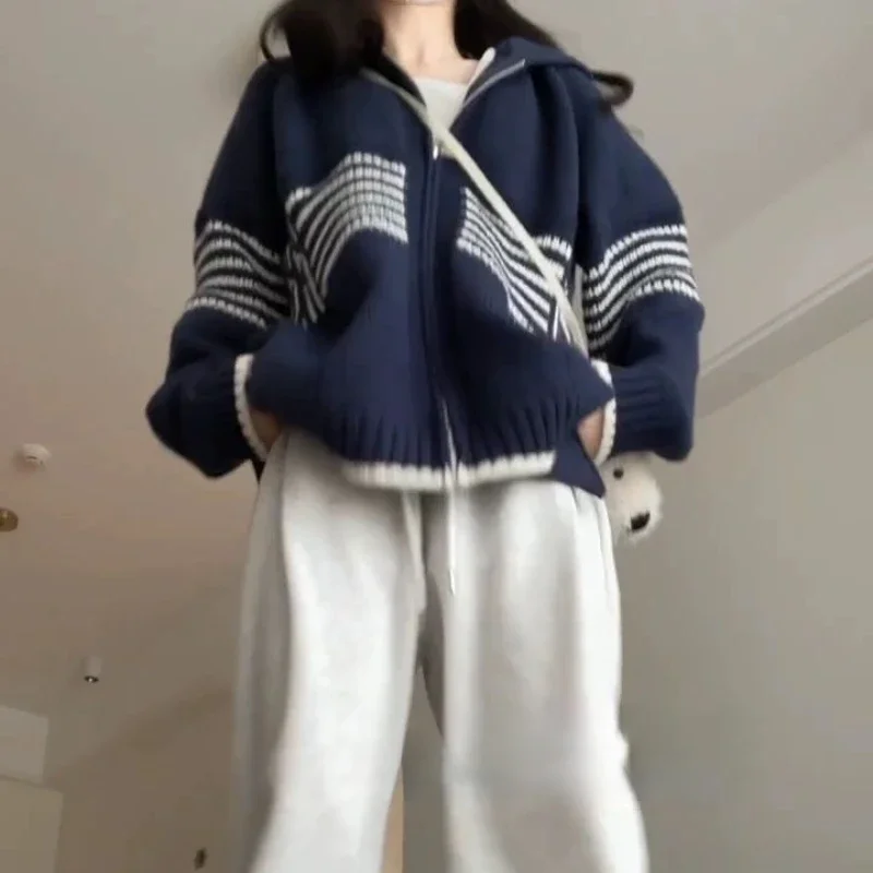 Женский вязаный кардиган в полоску с капюшоном Deeptown винтажный корейский модный