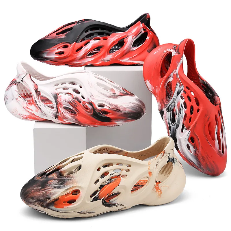 

Kanye Yzy Sandals Unisex Slipper NEW Trend Camouflage Slipper Summer Beach Sandals Feeling of Stepping on Shit Very Comfortable