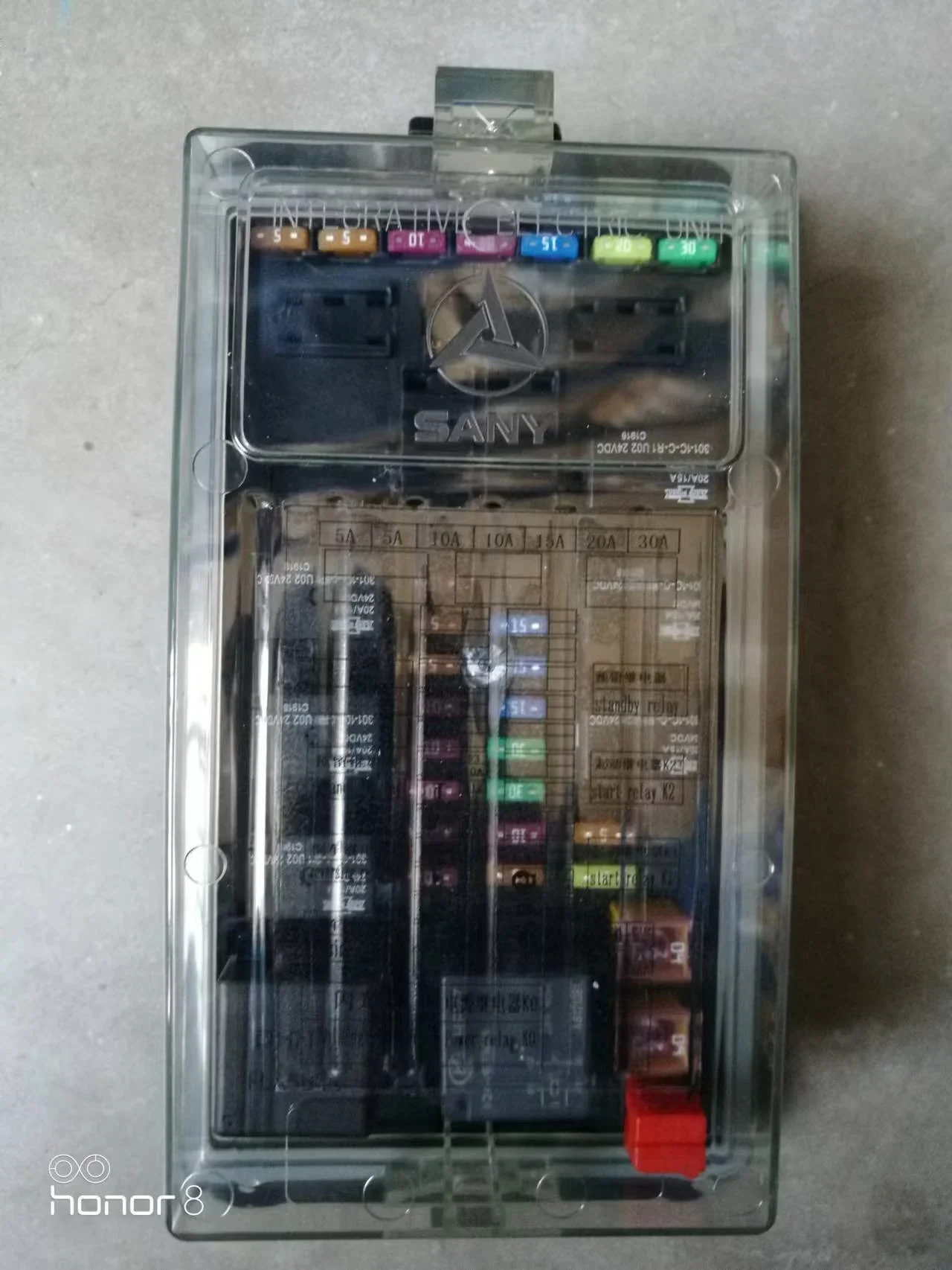 Оригинальная распределительная коробка для одноколесного роликового грейдера