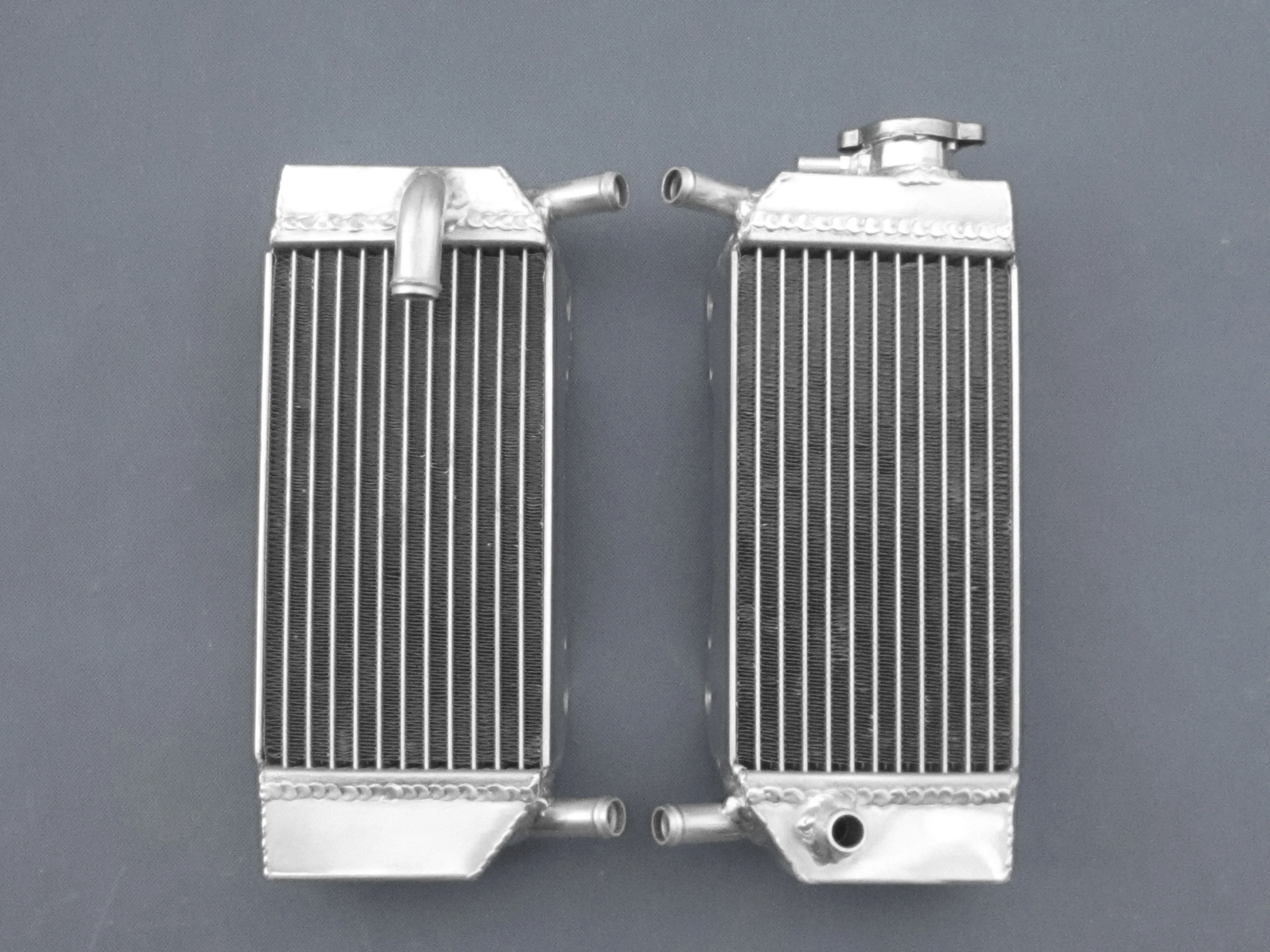 

НОВЫЙ алюминиевый радиатор L + R для Honda CRF250X CRF 250 X 2004-2017 2004 2005 2006 2007 2008 2009 2010 2011 2012 2013 2014 2015