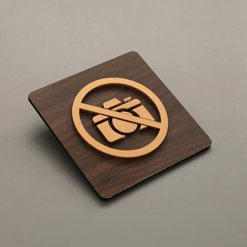 

Акриловая табличка "Wi-Fi, No Smoking, No Trespassing"