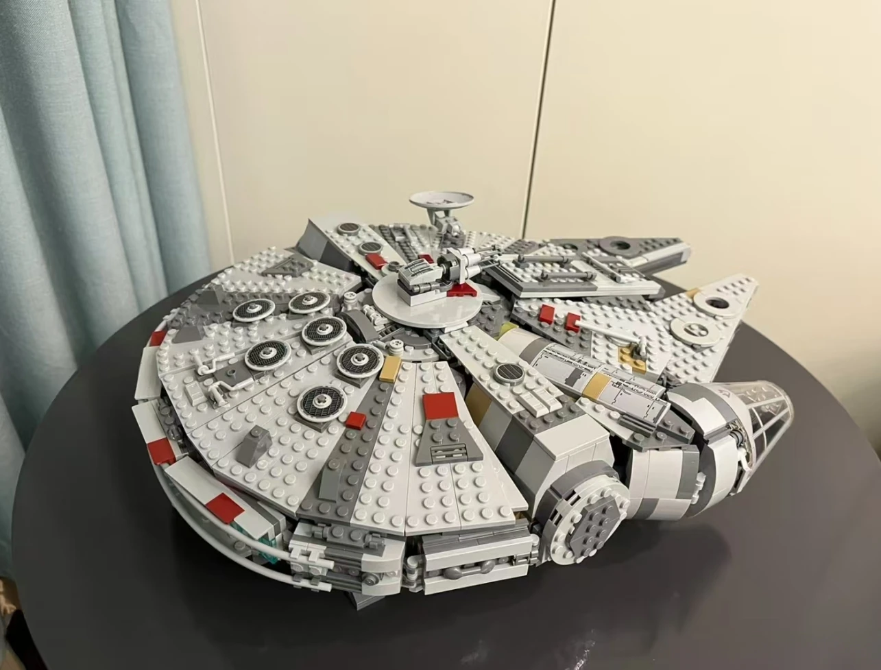 Конструктор Bandai Falcon Alien MINI 75105