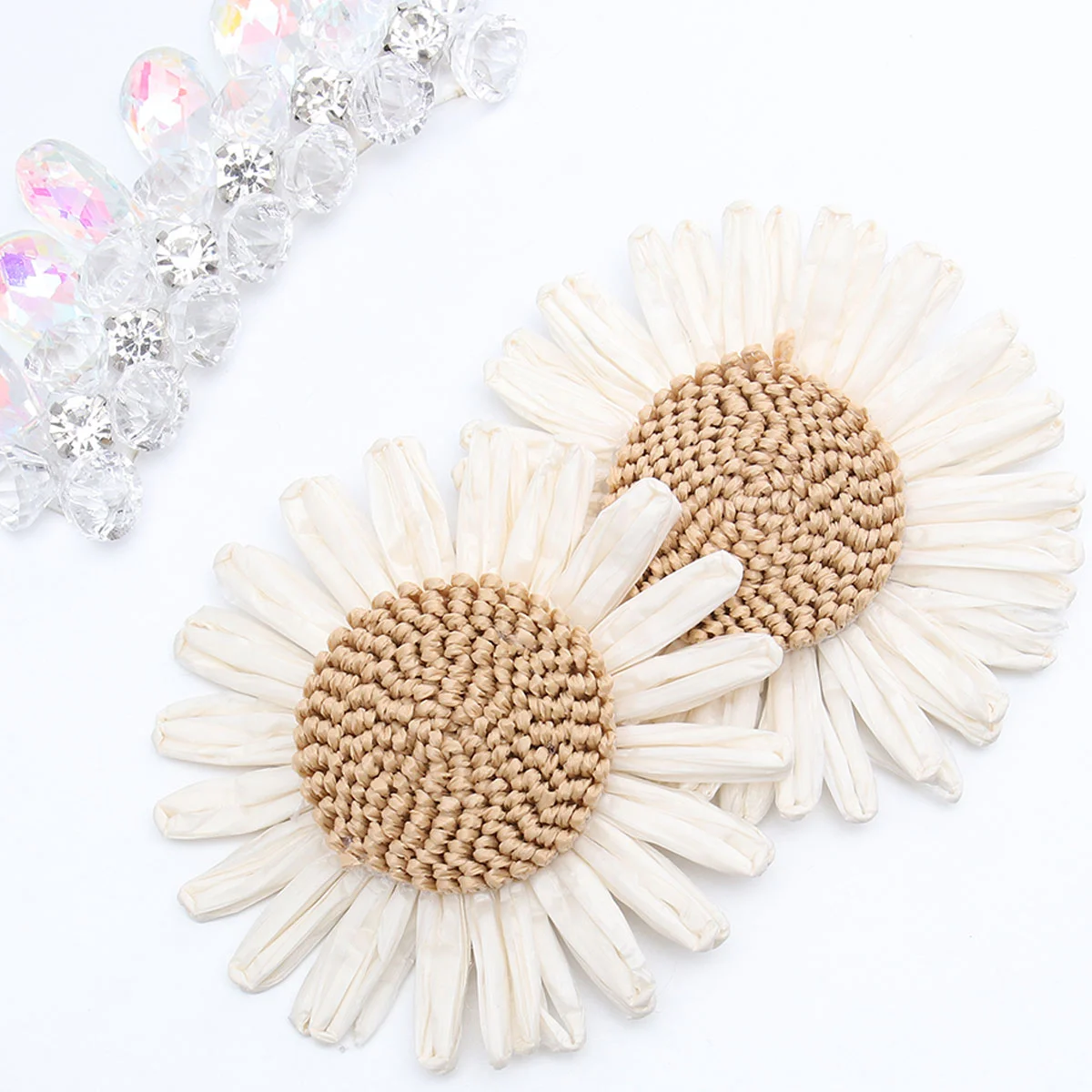 

2PCS Weaving Sunflower Decor DIY Shoe Flowers Garment Accessories Creative Girl Clothing Buckle Decor for