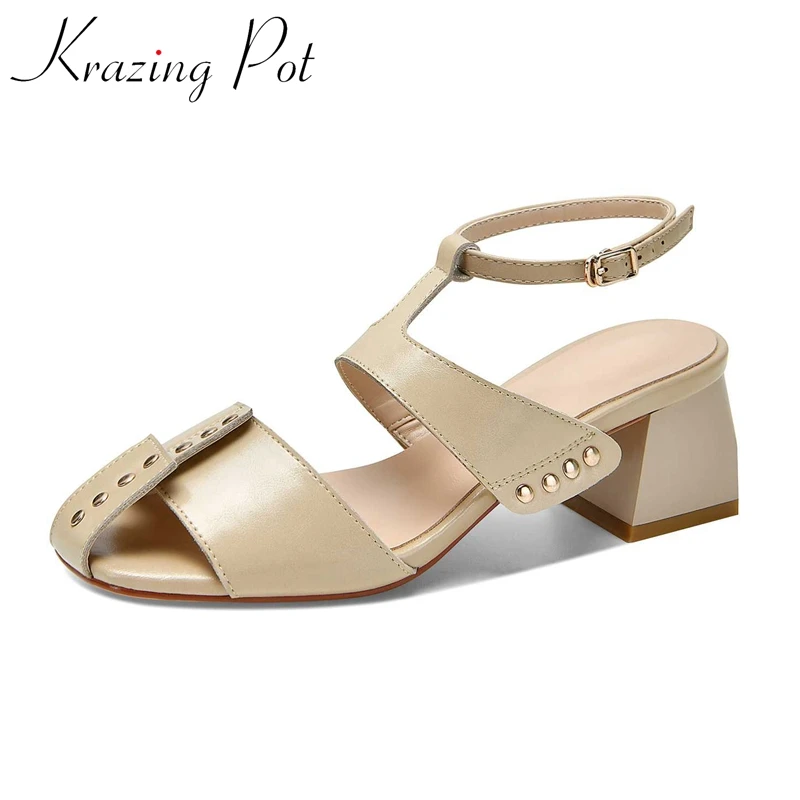 

Krazing Pot genuine leather square toe high heels gladiator rivet decorations young lady streetwear fashion women sandals Lb1