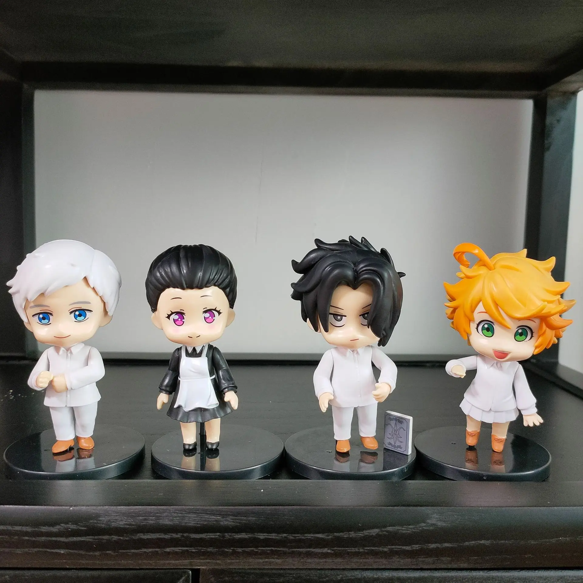 

4Pcs/set Anime The Promised Neverland Figure Emma Norman Ray Figure Kawaii Cartoon Figure Figurine PVC Action Figura Toys 10CM