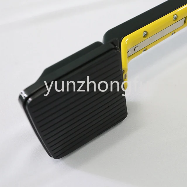

Pro Carpet Knee Kicker manufacturer