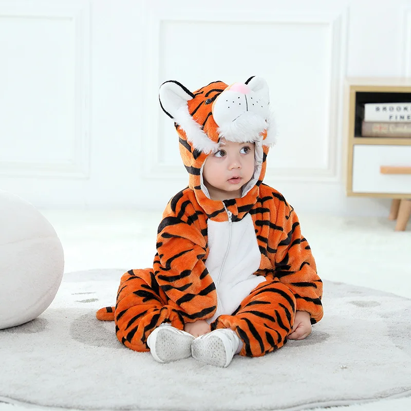 2022 New Cute Tiger-shaped Warm Hooded Newborn Baby Jumpsuit Cheap Zip Romper Winter Toddlers Costume