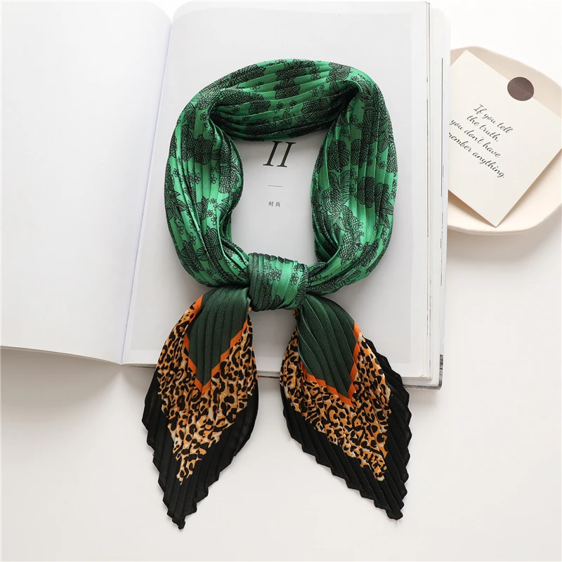 

Luxury Brand Crinkle Silk Scarf Women Design Print Neckerchief Hijab Shawl Hair Accessories 2022 Hand Wirst Foulard Bandana