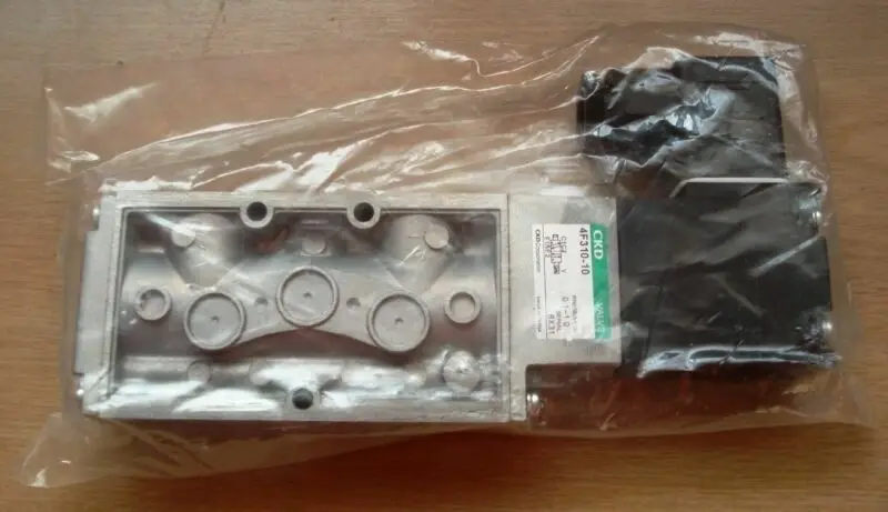 

1 шт. CKD 4F310-10 Новый