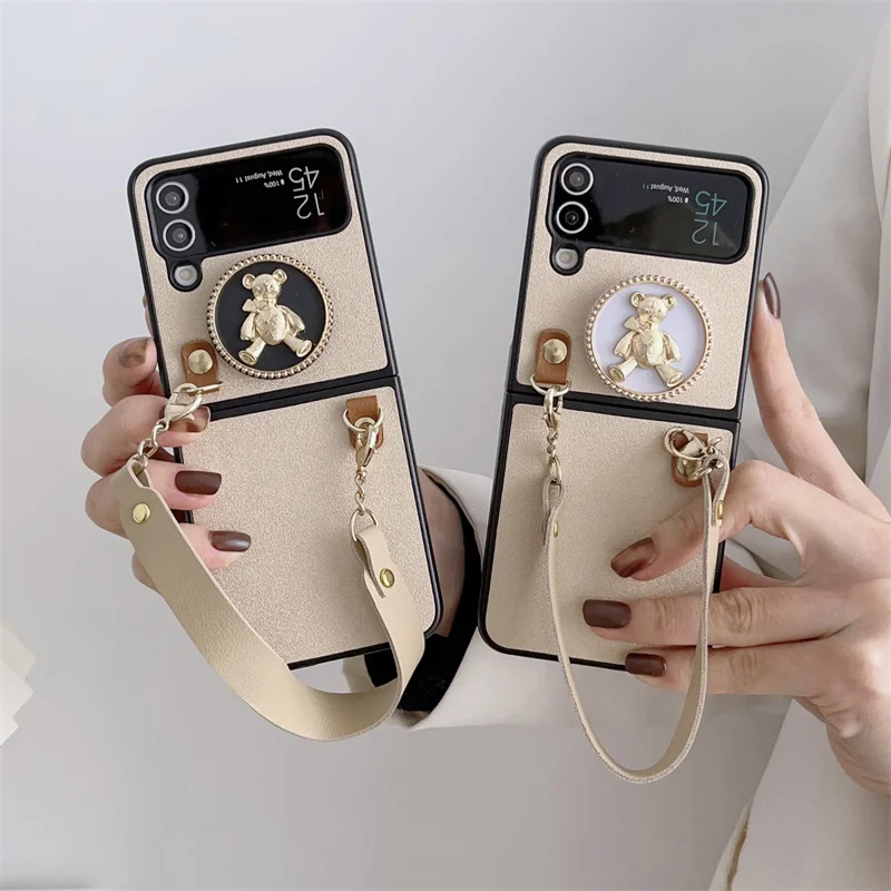 

Модный кожаный чехол для телефона с ремешком на руку и подставкой с милым медведем для Samsung Galaxy Z Flip 4 3 Z Flip3 флип P4 флип-чехол с рисунком