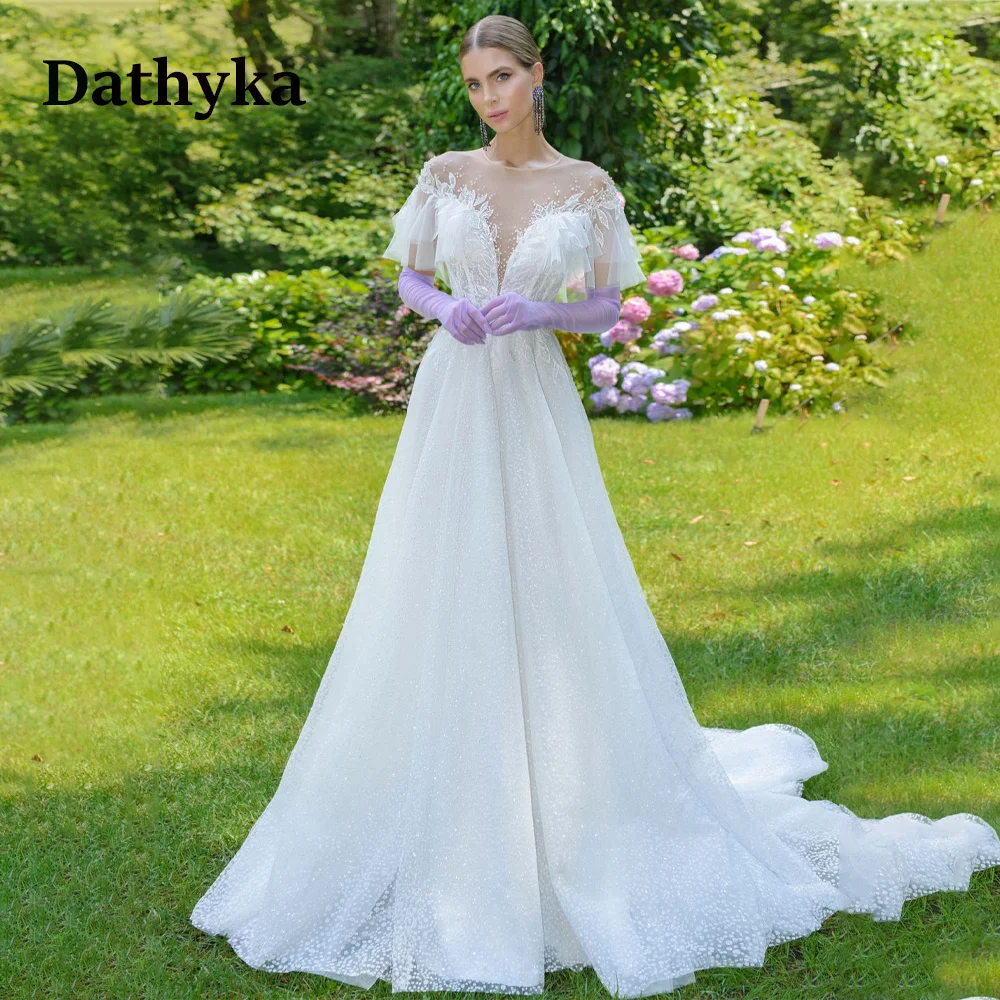 

Dathyka A-Line O-Neck Wedding Gown For Bride Appliques Button Illusion Court Train Modern Short Sleeve Vestido De Casamento