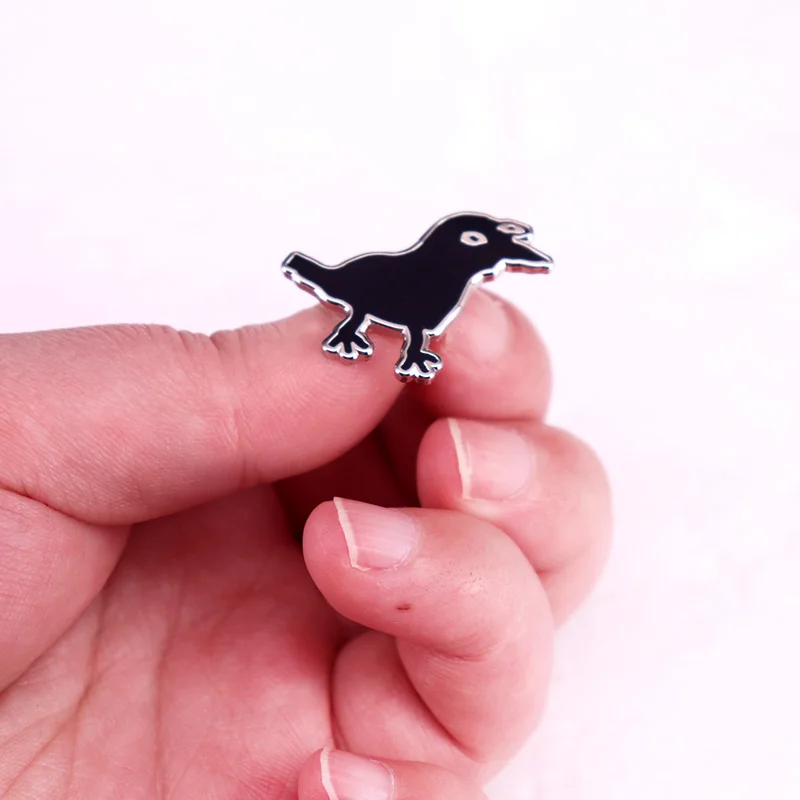 Брошь с изображением вороны в ассортименте