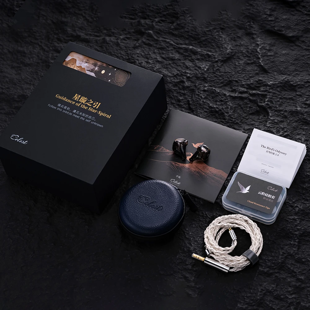 Фото Наушники-мониторы Celest PhoenixCall 2.0 HiFi In-Ear Monitor (IEM) с гибридной конфигурацией 2DD 2BA 2FPD и кабелем 5N с серебряным покрытием, разъемы 3.5 мм и 4.4 мм №4