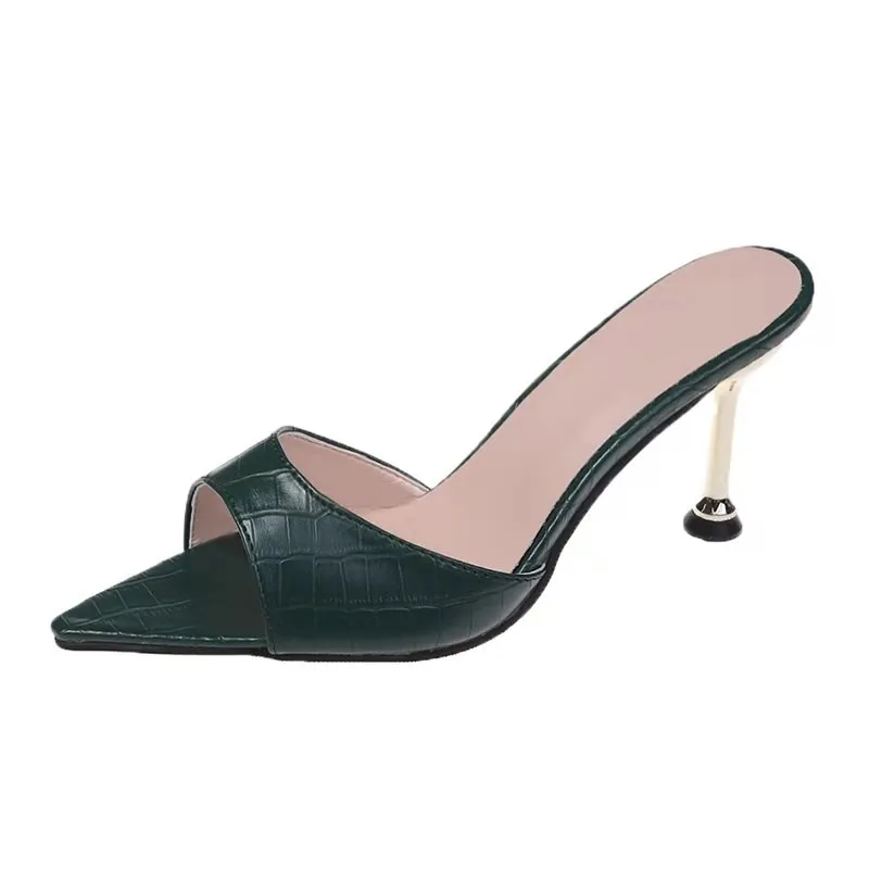 Женские шлепанцы со змеиным принтом сандалии-мюли на высоком каблуке с острым