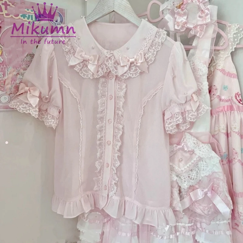 Фото Женская блузка Mikumn Harajuku Kawaii в стиле Лолита, нежно-розовая, с воротником Питер Пэн, жемчужным бантом, кружевом, в стиле Y2K, японская милая блузка с рюшами №1