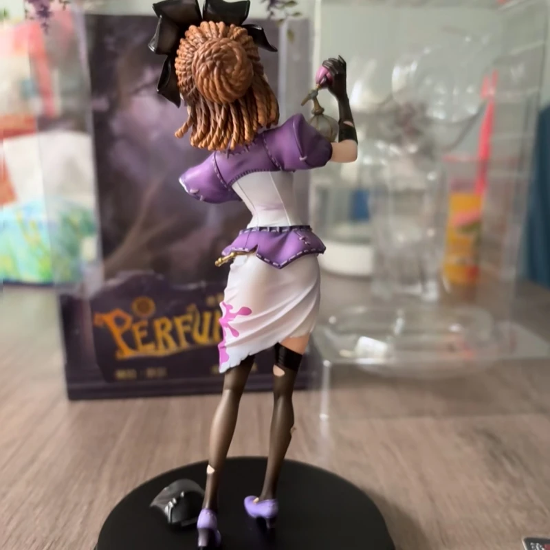 Фото Официальная фигурка Identity V Impromptu Deduction Vera Nair Perfumer из ПВХ, изысканная модель игрового персонажа ручной росписи, для домашнего декора/настольная. №2