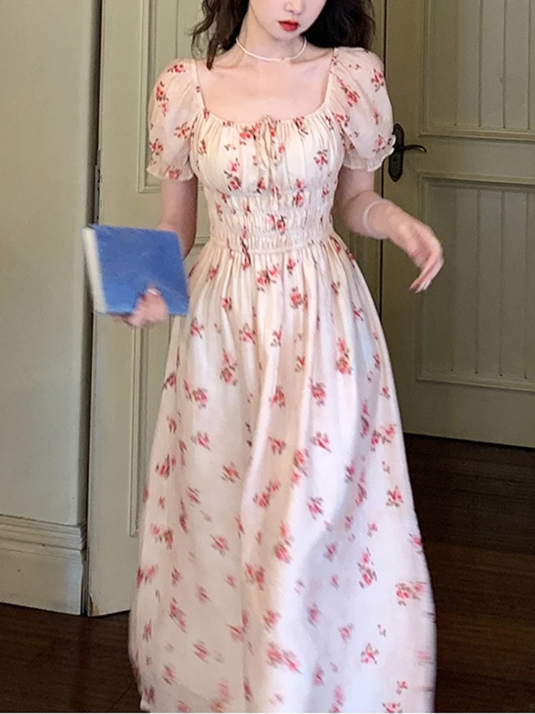 

2023 Summer Slim French Vintage Floral Dress Beach Style Elegant Party Dress Women Short Sleeve Fairy Midi Dress Office Lady