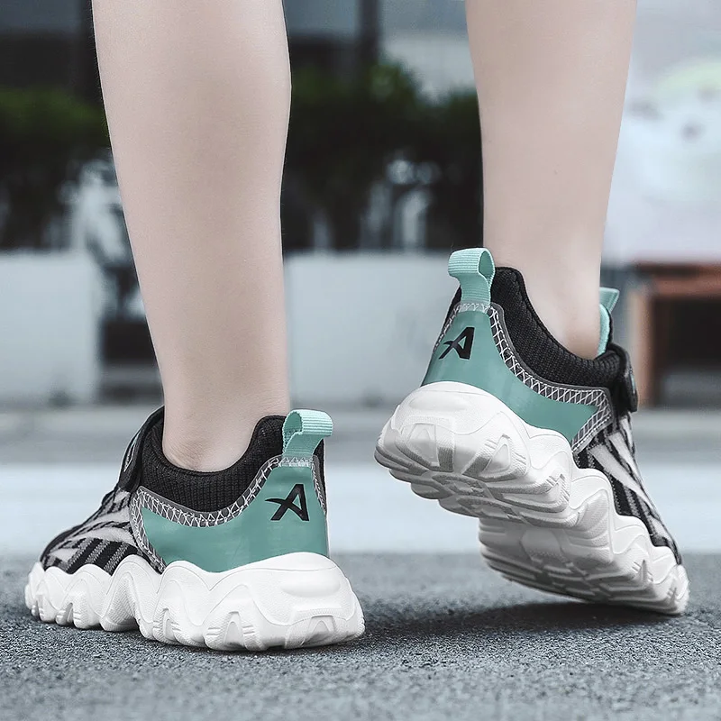 Fashion Boys Sport Shoes Kids Running Sneakers Children Breathable Tenis Walking Casual Shoes Lightweight Sneakers Girls