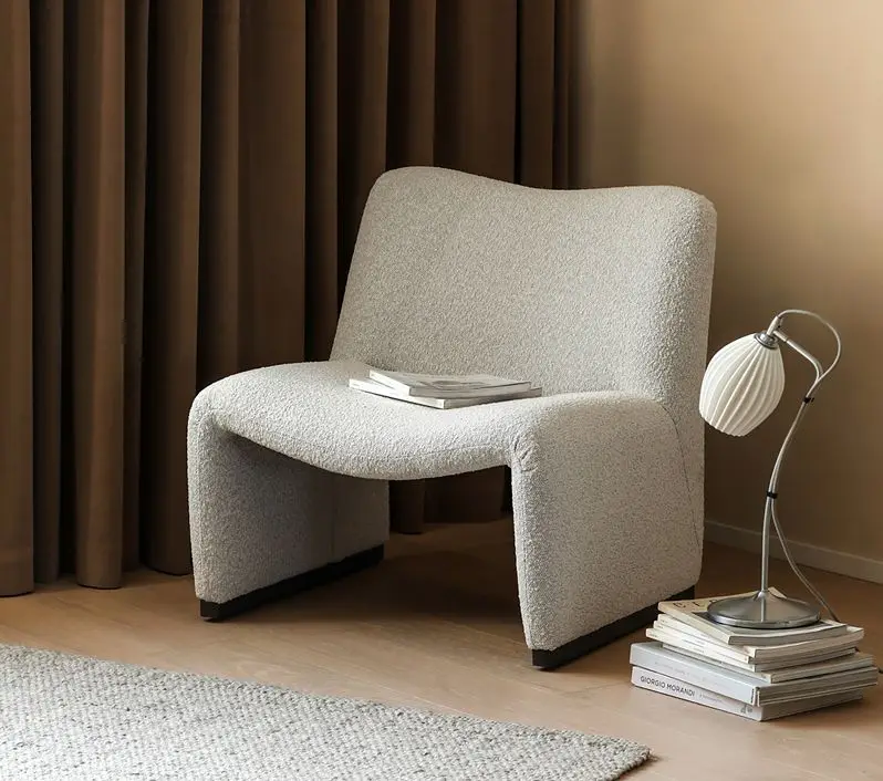 

Italian simple single fabric sofa lounge chair reading chair beige