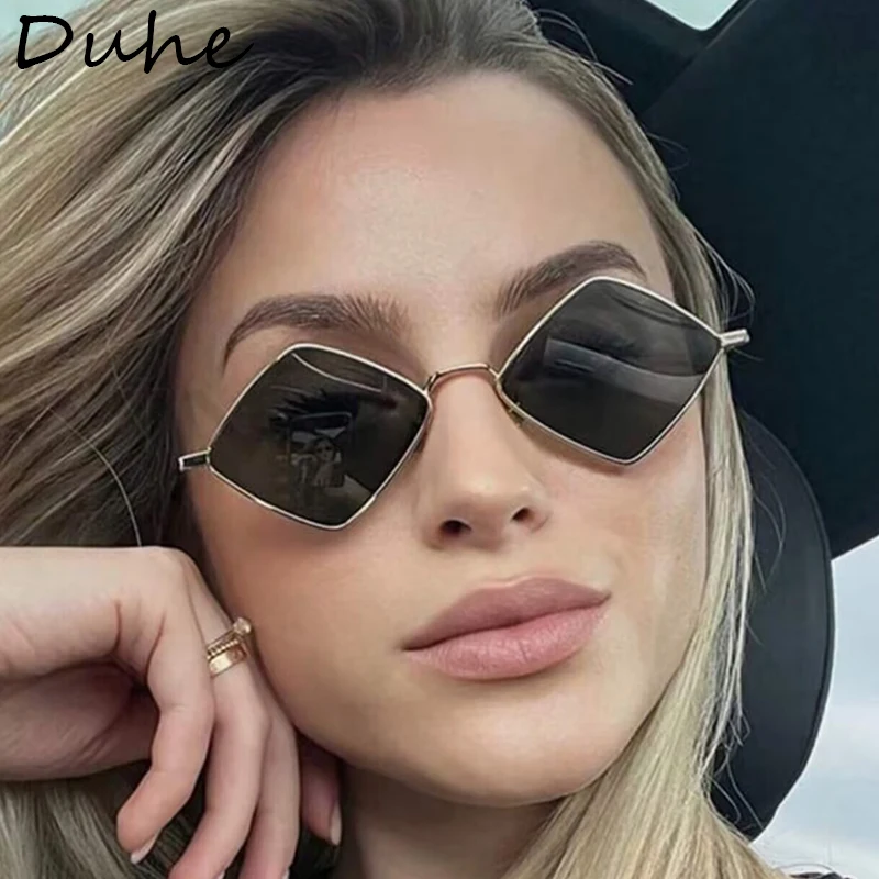 Модные нестандартные солнцезащитные очки в маленькой оправе новинка форме