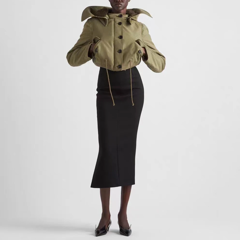 

Короткая женская куртка с капюшоном зимняя утепленная теплая Модная Повседневная Женская одежда для работы с длинным рукавом Новинка 2023