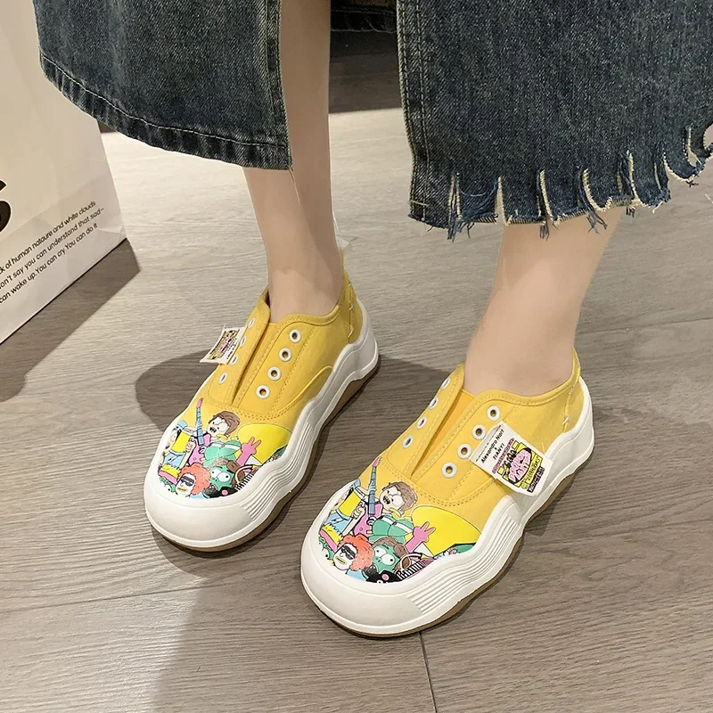 

Женские дизайнерские холщовые туфли, Симпатичные Мультяшные дышащие кроссовки без шнуровки, на платформе, повседневная обувь с граффити