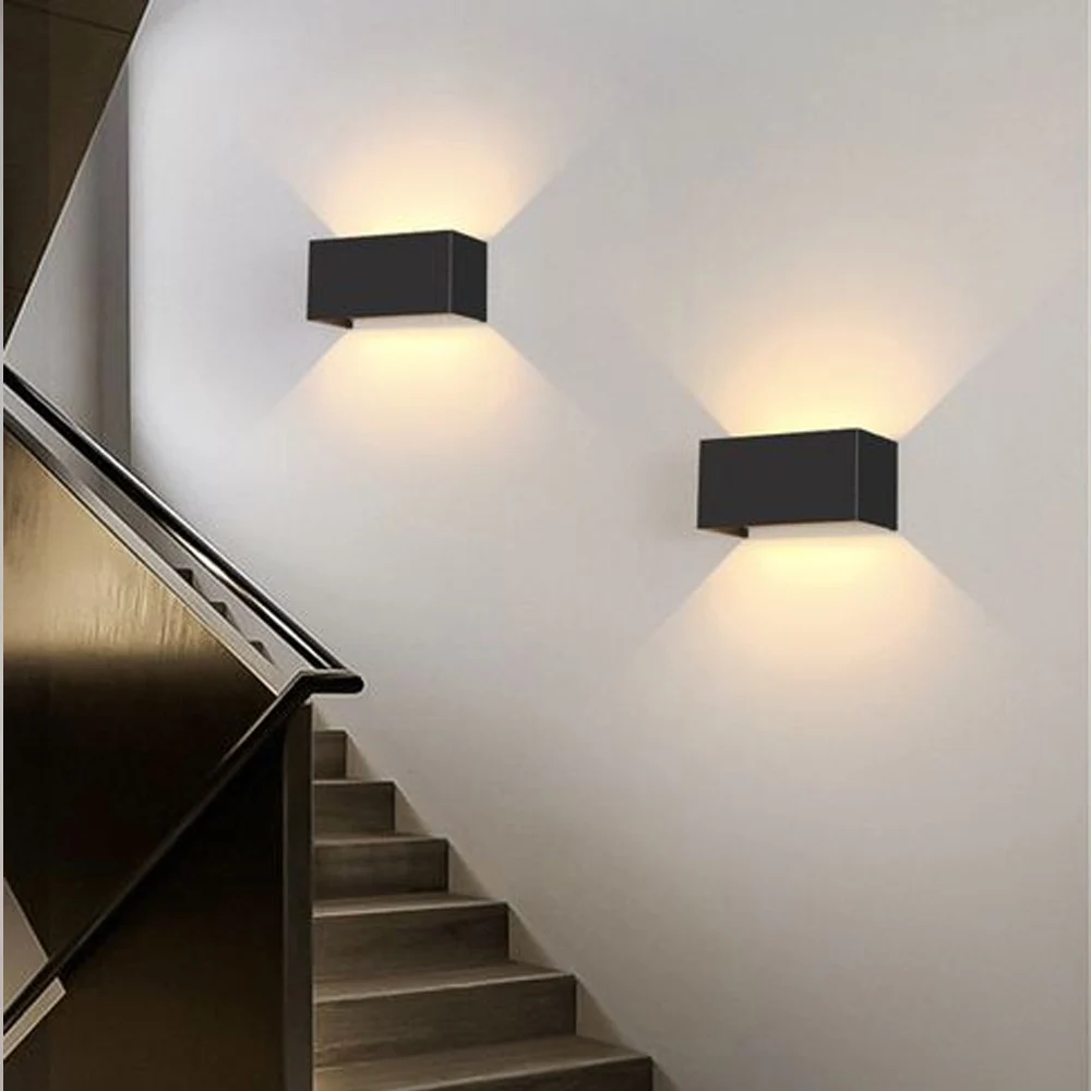 Настенный светильник с дистанционным управлением перезаряжаемый через USB