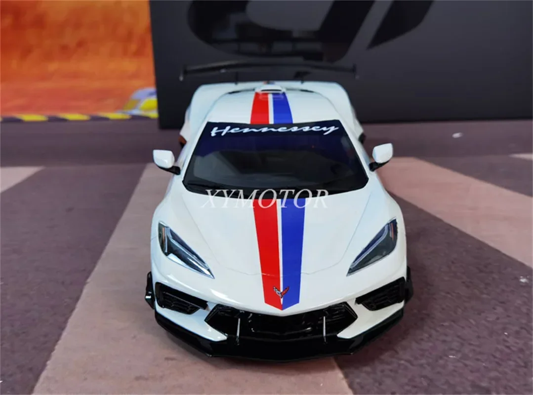 Модель автомобиля GT Spirit 1/18 из смолы для Chevrolet Corvette C8 Hennessey 2021 белая игрушка хобби