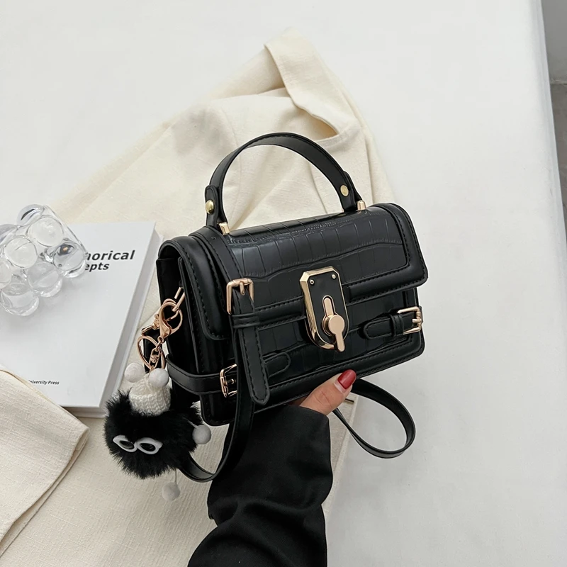

Women's Handbag Regular Wild Design Bags Designer Luxury Trend Small Bags Female Tote Bag Fashion lock Handbags for Women 2022