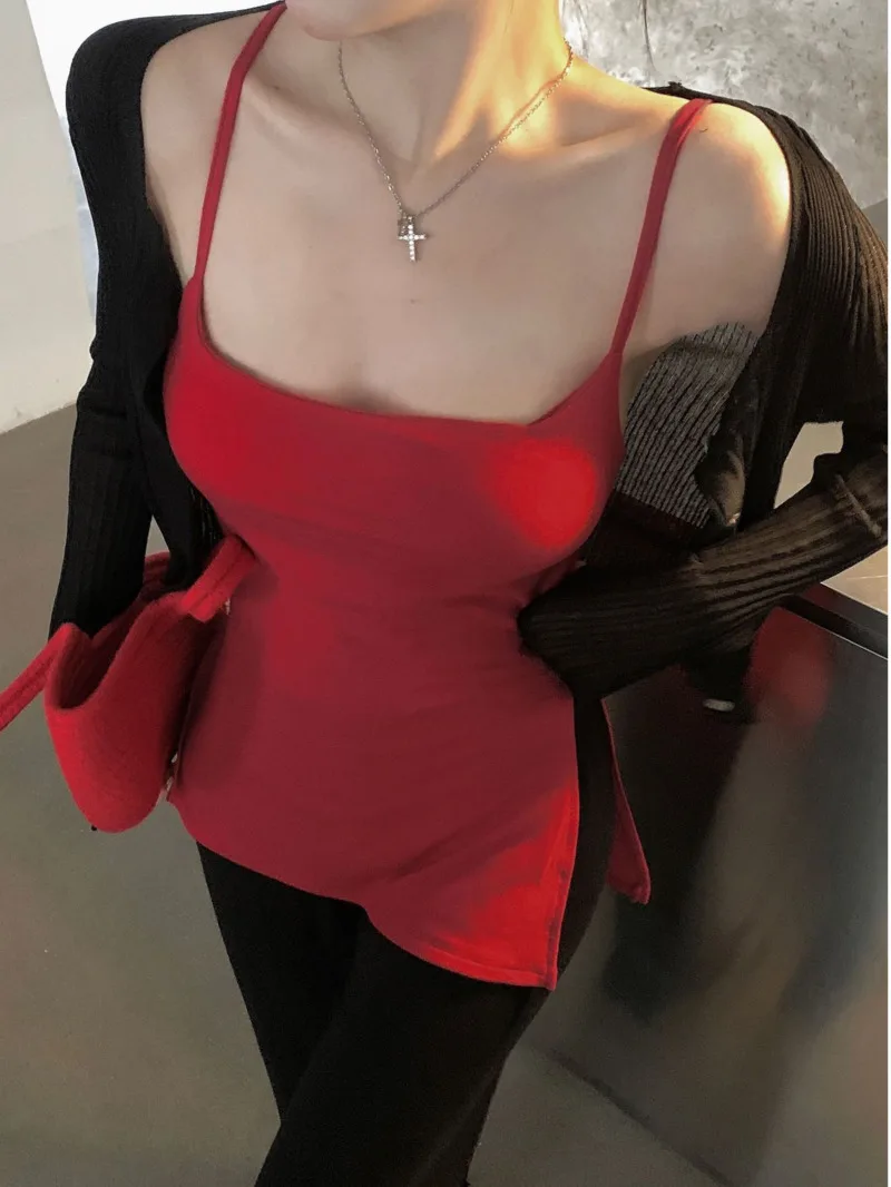 Новая острая девушка с нагрудной подушкой подвесной ремень маленький Топ