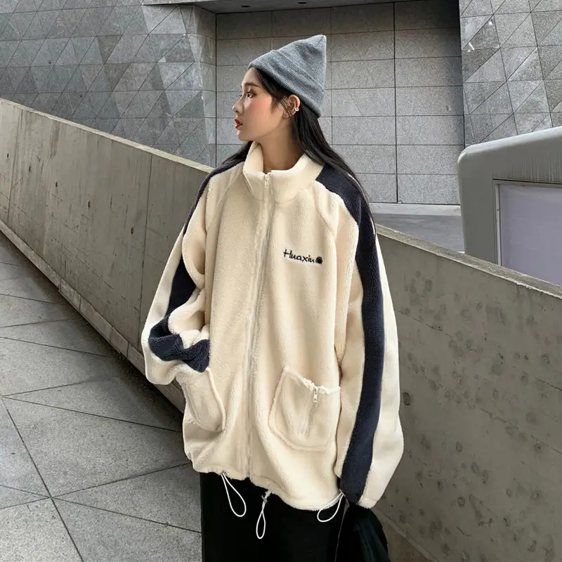 

Autumn and winter 2022 with fleece and thickened lamb wool coat Women's loose Korean version of mid-length fashion thermal top