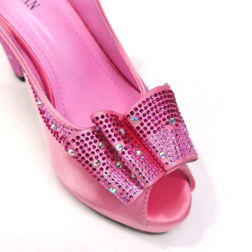 Высококачественные женские босоножки на тонком каблуке с открытым носком и