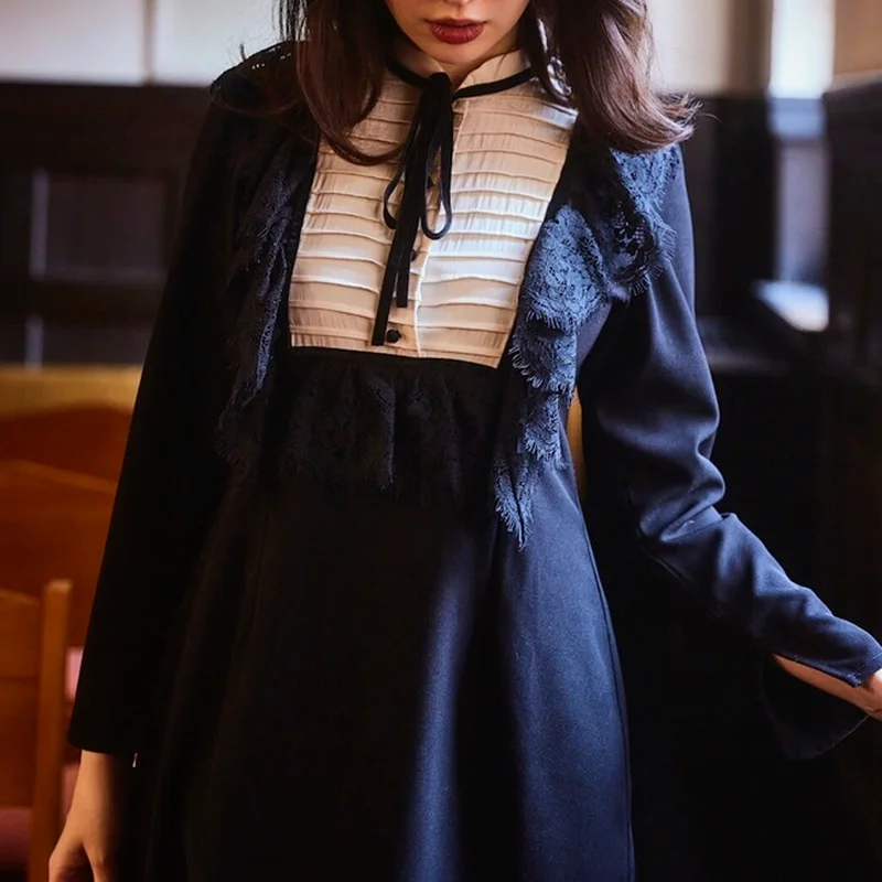 

A GIRLS Japanese Gentle Women Robes 2022 New Vestidos drawstring Button chest Fold Lace black white Patchwork Straight Dresses
