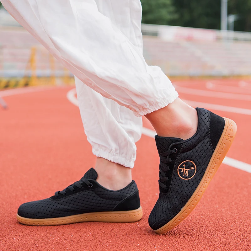 

Outdoor Beef Tendon Bottom Martial Arts Shoes Men Soft Sole Breathable Tai Chi Shoes Professional Low Ankle Sneakers Female