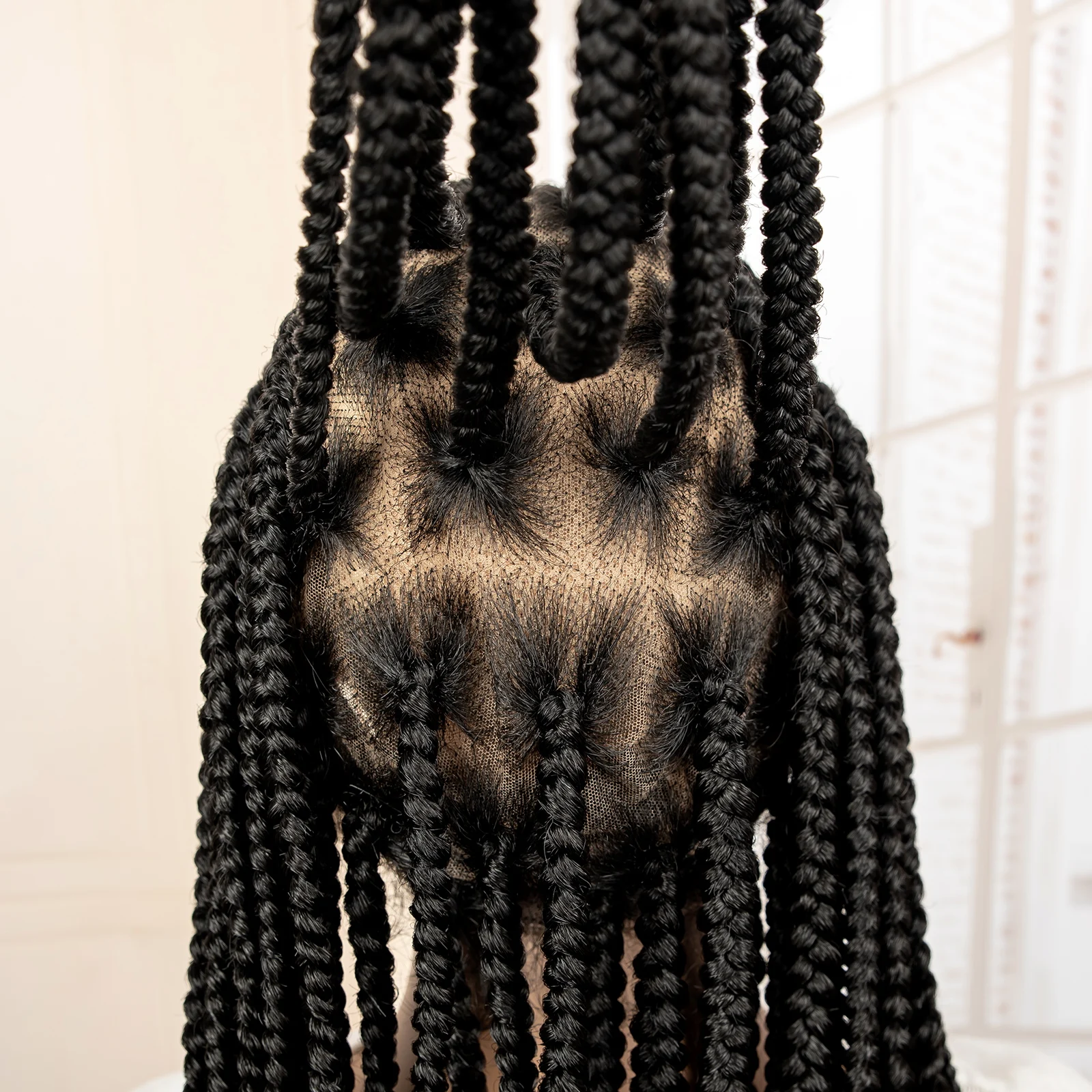 Фото 34-дюймовый синтетический полный парик фронта шнурка Cornrow Плетеные парики для чернокожих женщин Коробка без узлов Плетеный парик шнурка Искусственные локоны Косы Парики №5