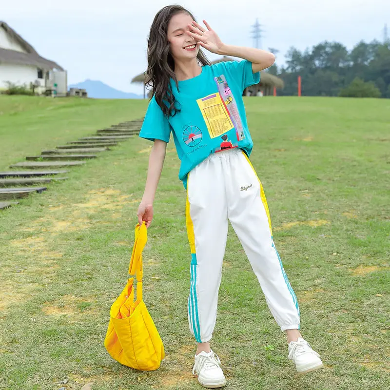 

2022 Girls summer clothing Two-piece set of cotton short-sleeved + thin trousers Middle and large children's leisure suits