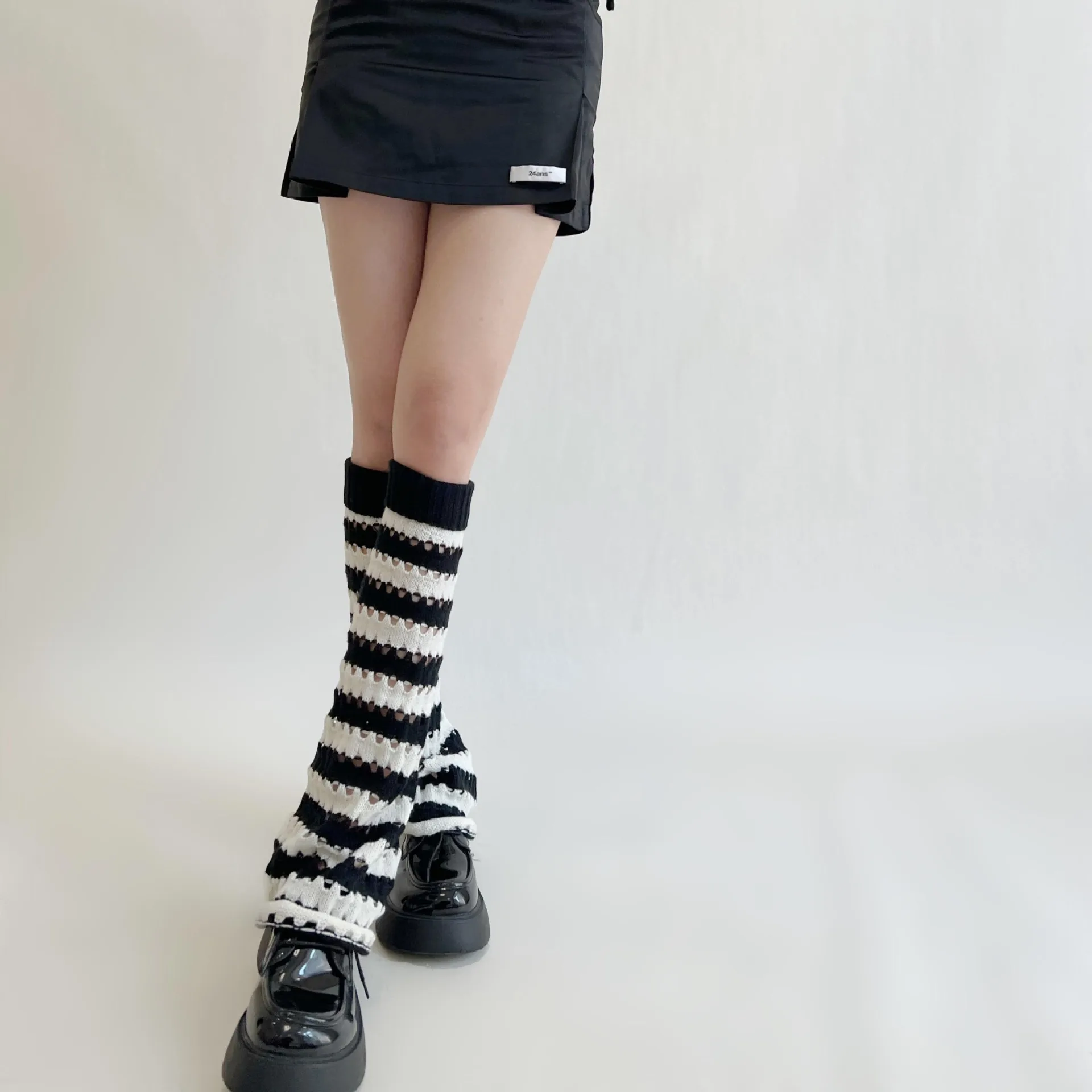 Women Knitting Leg Warmers School Student Button Down Lace Trim Foot Cover Socks Acrylic  Middle Tube