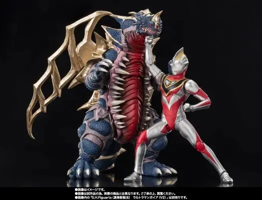 Фото BANDAI SPIRITS SHF Ультрамен Тига, Дайна и Гайя: Битва в Гиперпространстве. Экшн-фигурка «Король Монстров». №5