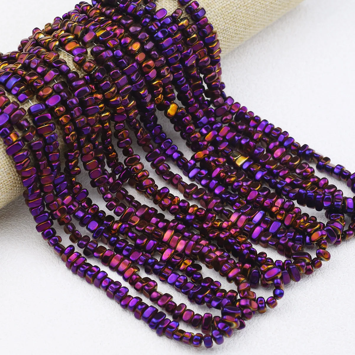 1 ~ 5 струн измельченный натуральный гематитовый камень полированный фиолетовый