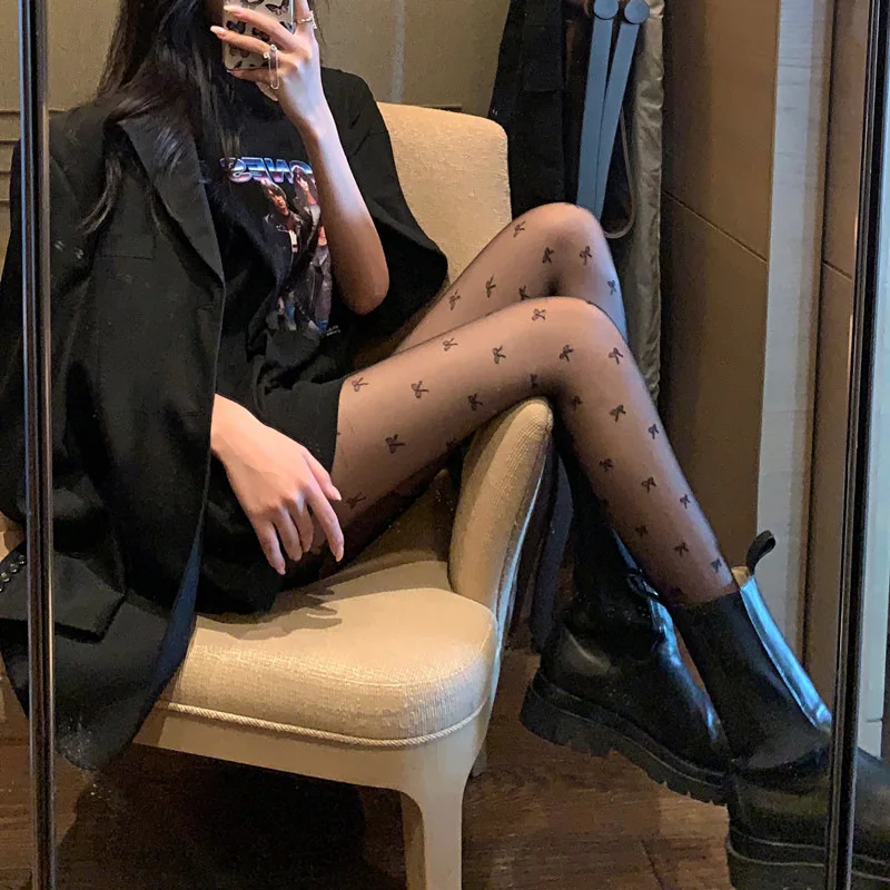 

Women Pants Black Silk Stockings Women Thin Spring Summer Autumn Sexy Slim Bow Love Wave Dot Leggings Socks
